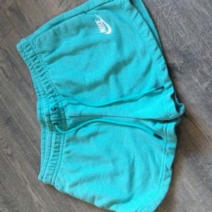 like new nike sweatshorts